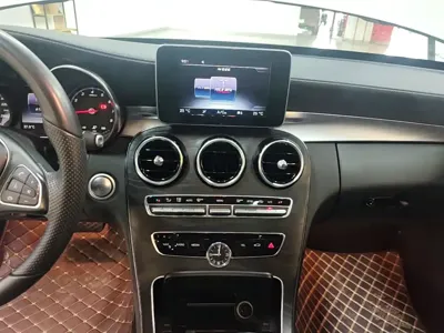 Mercedes-Benz C-Class 2016, 61500 км, за 68200 CNY - фото 13