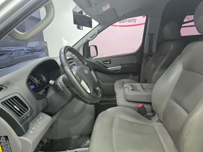 Hyundai Starex 2019, 216161 км, за 9500000 KRW - фото 12