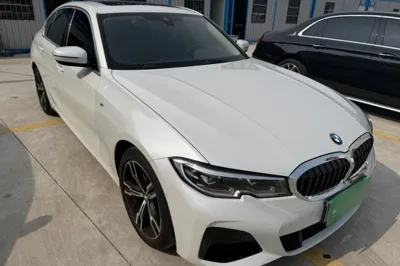 BMW 3 Series 2021, 44200 км, за 143960.6 CNY - фото 4