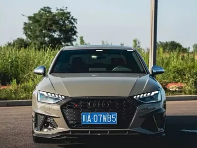 Audi S4 2022, 56000 км, за 213800 CNY