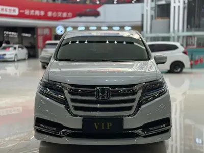 Honda Elysion 2016, 180000 км, за 75800 CNY