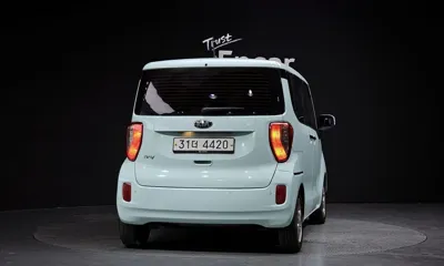 Kia Ray 2015, 192173 км, за 4370000 KRW