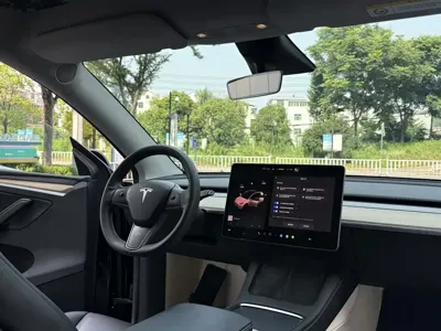 Tesla Model Y 2022, 71800 км, за 148800 CNY - фото 6
