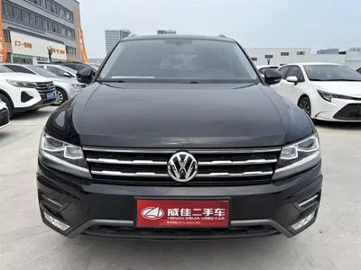 Volkswagen Tiguan L 2018, 109000 км, за 57200 CNY