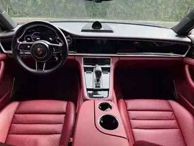 Porsche Panamera 2017, 80000 км, за 438000 CNY - фото 11