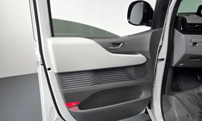 Hyundai Staria 2025, 20767 км, за 48500000 KRW - фото 26