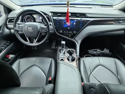Toyota Camry 2019, 74000 км, за 75800 CNY - фото 9