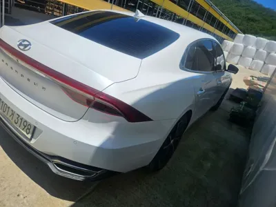 Hyundai Grandeur 2021, 130000 км, за 26300000 KRW