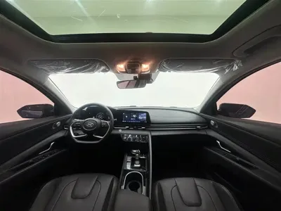 Hyundai Elantra 2023, 8800 км, за 98000 CNY - фото 18