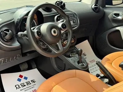 Smart Smart Fortwo 2019, 63000 км, за 66600 CNY - фото 6