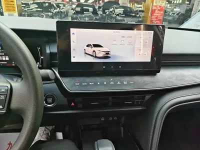 Toyota Camry 2026, 2700 км, за 122800 CNY - фото 16