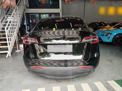Tesla Model Y 2022, 42300 км, за 156800 CNY - фото 6