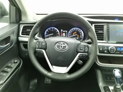 Toyota Highlander 2019, 88699 км, за 111800 CNY - фото 11