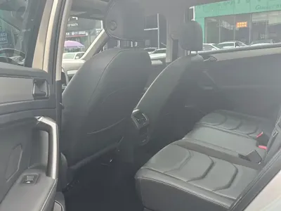 Volkswagen Tiguan L 2019, 160000 км, за 63600 CNY - фото 9