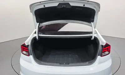 Hyundai Avante 2019, 79352 км, за 9900000 KRW - фото 20