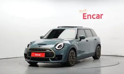 MINI Clubman · 2023 год