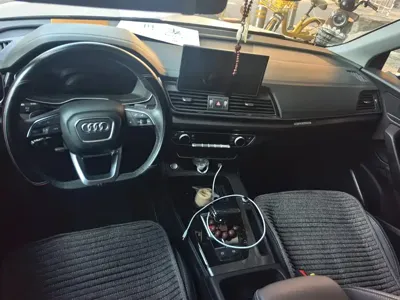 Audi Q5L 2023, 59700 км, за 182800 CNY - фото 12