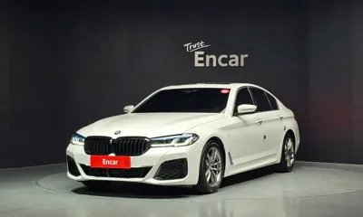 BMW 5-Series · 2018 год
