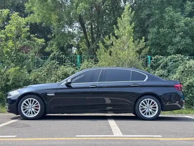 BMW 5 Series 2015, 120000 км, за 59000 CNY