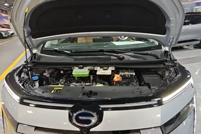 GAC Trumpchi E8 New Energy 2024, 12300 км, за 159755.56 CNY - фото 30