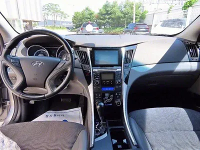 Hyundai Sonata 2011, 87996 км, за 3600000 KRW - фото 7