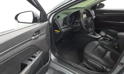 Hyundai Avante 2017, 90845 км, за 9300000 KRW - фото 10