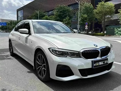BMW 3 Series 2021, 93000 км, за 123800 CNY - фото 3