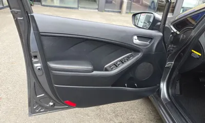Kia K3 2015, 169719 км, за 6000000 KRW - фото 24
