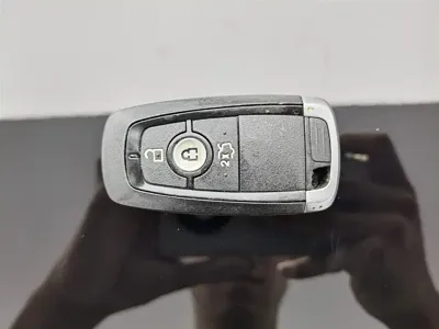 Ford Taurus 2020, 93200 км, за 75800 CNY - фото 19