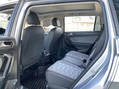 Volkswagen Tiguan L 2021, 130000 км, за 98800 CNY - фото 6