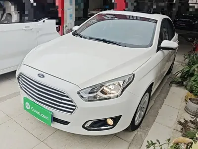 Ford Escort · 2017 год