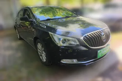 Buick LaCrosse 2013, 109500 км, за 36967.36 CNY