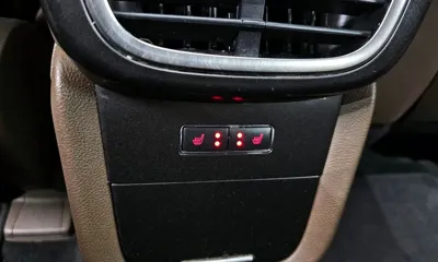 Lincoln MKX 2018, 153703 км, за 12500000 KRW - фото 16