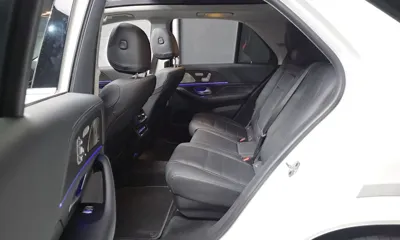 Mercedes-Benz GLE-Class 2024, 32555 км, за 84900000 KRW - фото 12