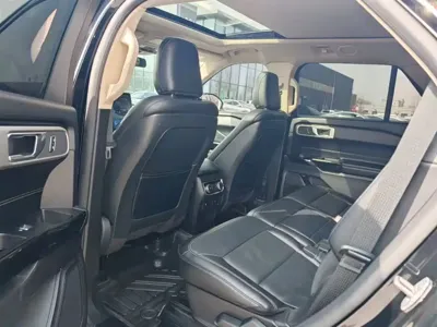 Ford Explorer 2020, 130000 км, за 119800 CNY - фото 6