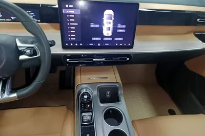 GAC Trumpchi E8 New Energy 2024, 83400 км, за 143299.06 CNY - фото 15