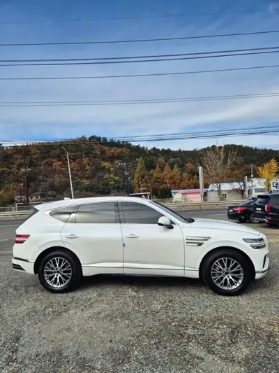 Genesis GV80 2025, 18100 км, за 52060000 KRW