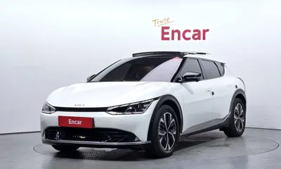 Kia EV6 · 2023 год
