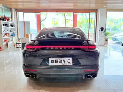 Porsche Panamera 2021, 26000 км, за 598000 CNY - фото 5