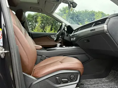 Audi Q7 2019, 69000 км, за 208000 CNY - фото 8