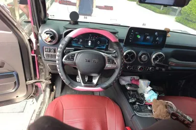 BAIC Off-Road BJ40 2023, 42900 км, за 116214 CNY - фото 9