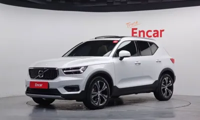 Volvo XC40 · 2020 год