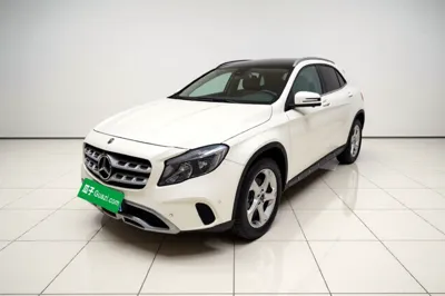 Mercedes-Benz GLA · 2018 год