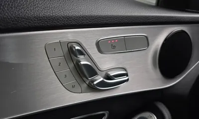 Mercedes-Benz C-Class 2017, 69493 км, за 16500000 KRW - фото 18