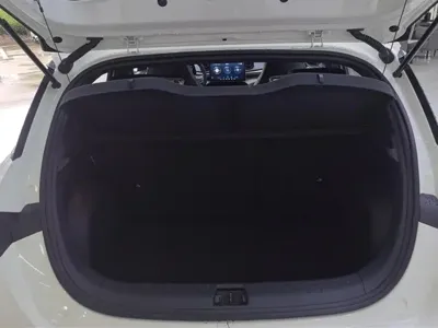 BYD Dolphin 2023, 1800 км, за 66800 CNY
