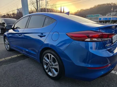 Hyundai Avante 2018, 88727 км, за 6900000 KRW - фото 5