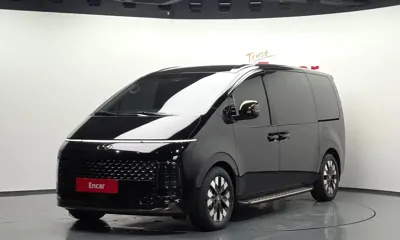 Hyundai Staria · 2024 год