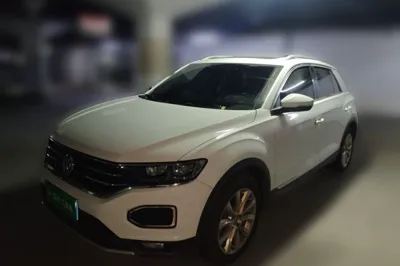 Volkswagen T-Roc · 2018 год