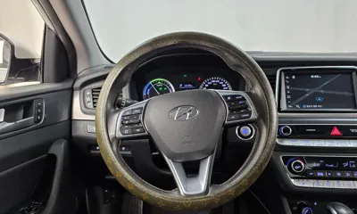 Hyundai Sonata 2018, 163966 км, за 10500000 KRW - фото 12