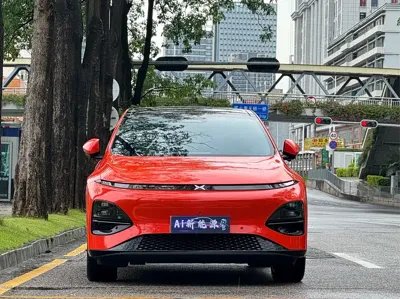 Xpeng G6 2024, 22000 км, за 129800 CNY